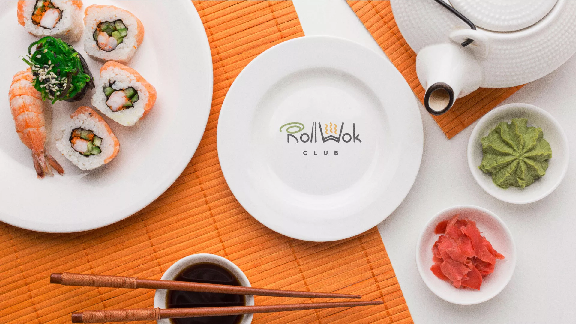 Разработка логотипа и фирменного стиля суши-бара «Roll Wok Club» в Барнауле